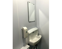 鏡・手洗器 ※トイレルーム